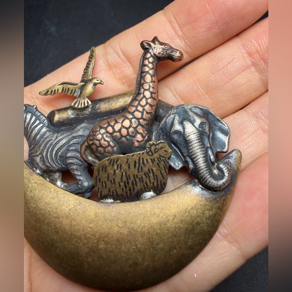 Vintage Mixed Metal Noah's Ark Animal Brooch Pin - Picture 3 of 8